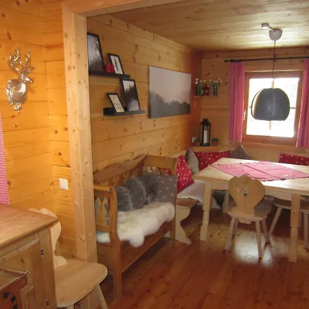 Alpesi faház Kornock Turracher Höhe